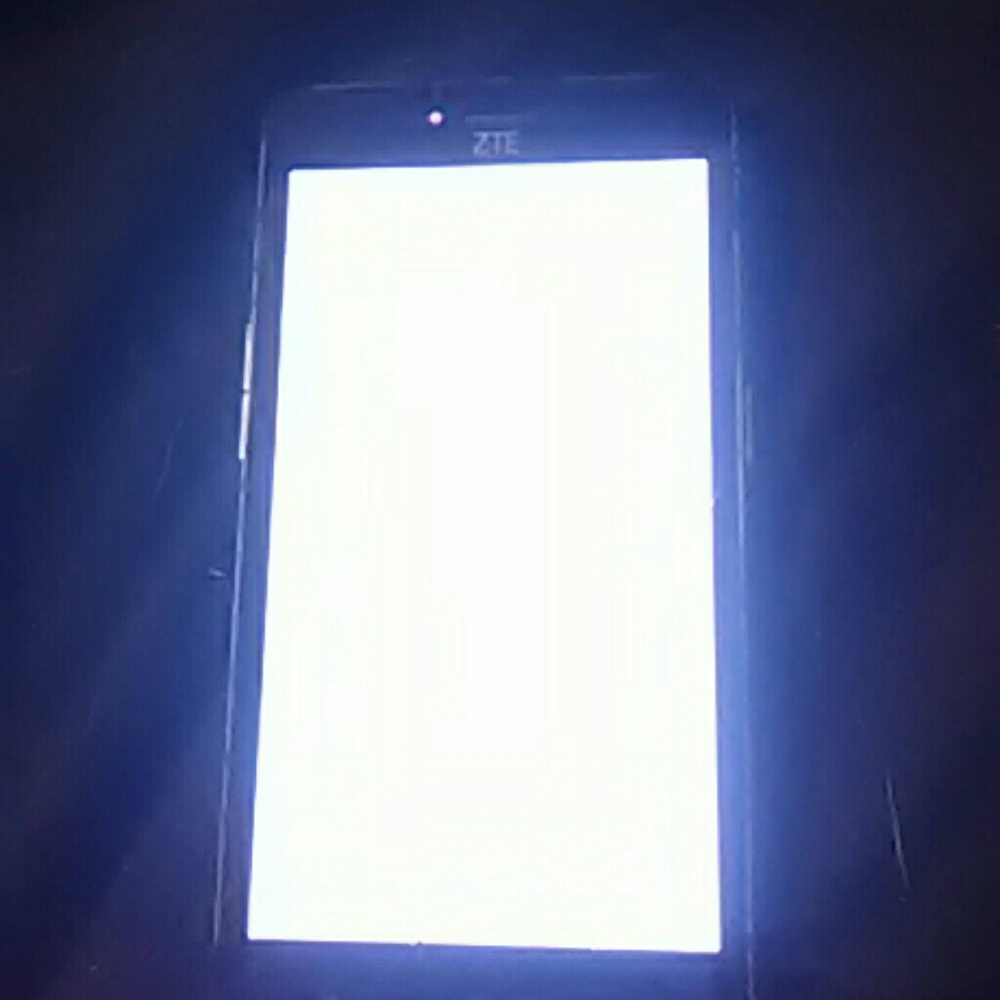 Zte android phone - Picture 3 of 4